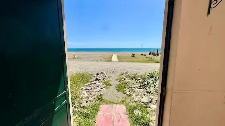 Refugio Con Piscina Junto Al Mar En Benajarafe 아파트